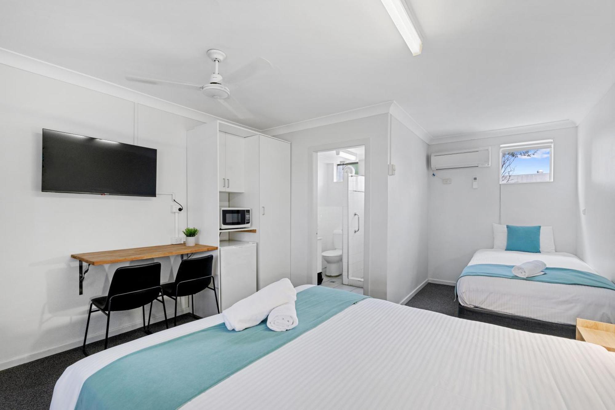 Econo Lodge Chaparral Motel Ballina Esterno foto