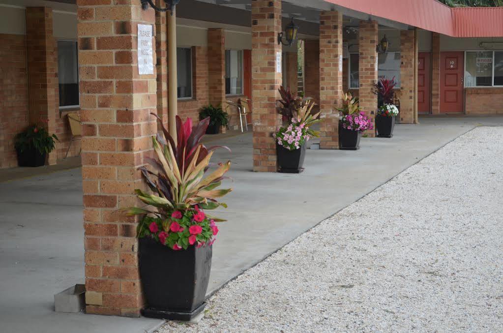 Econo Lodge Chaparral Motel Ballina Esterno foto