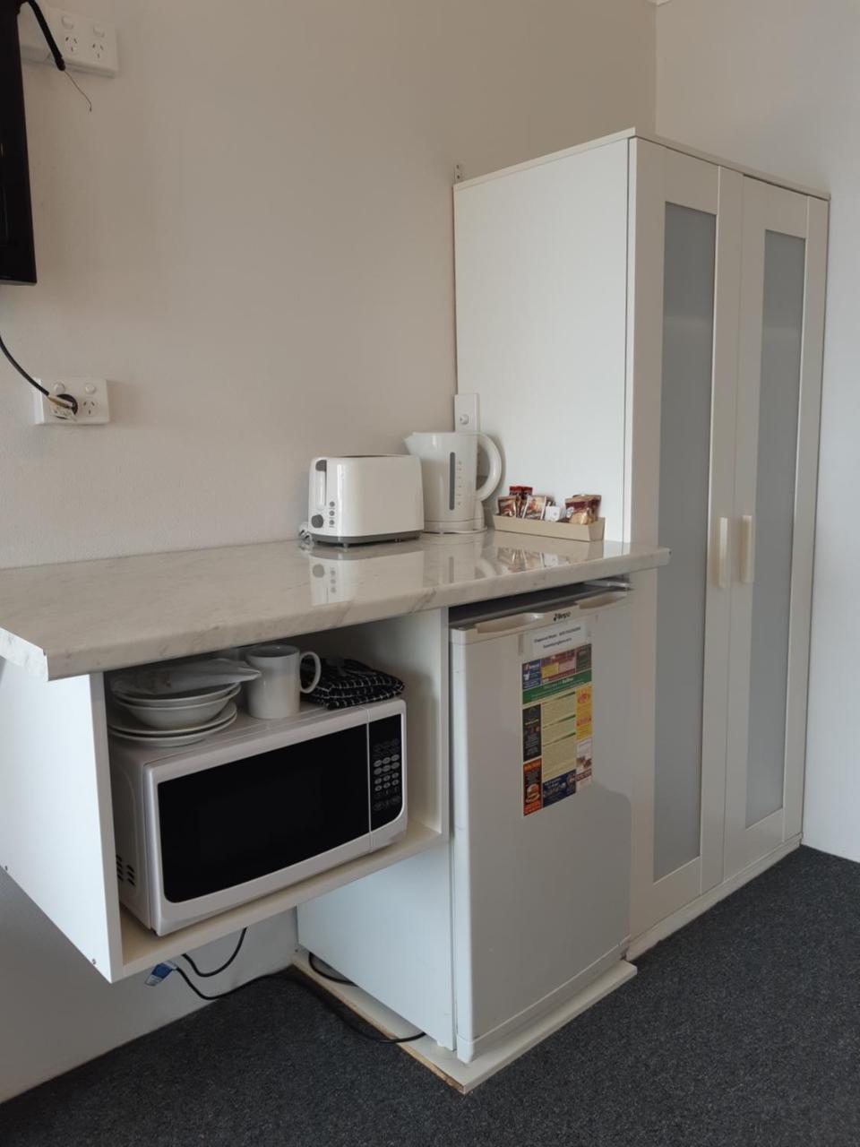 Econo Lodge Chaparral Motel Ballina Esterno foto