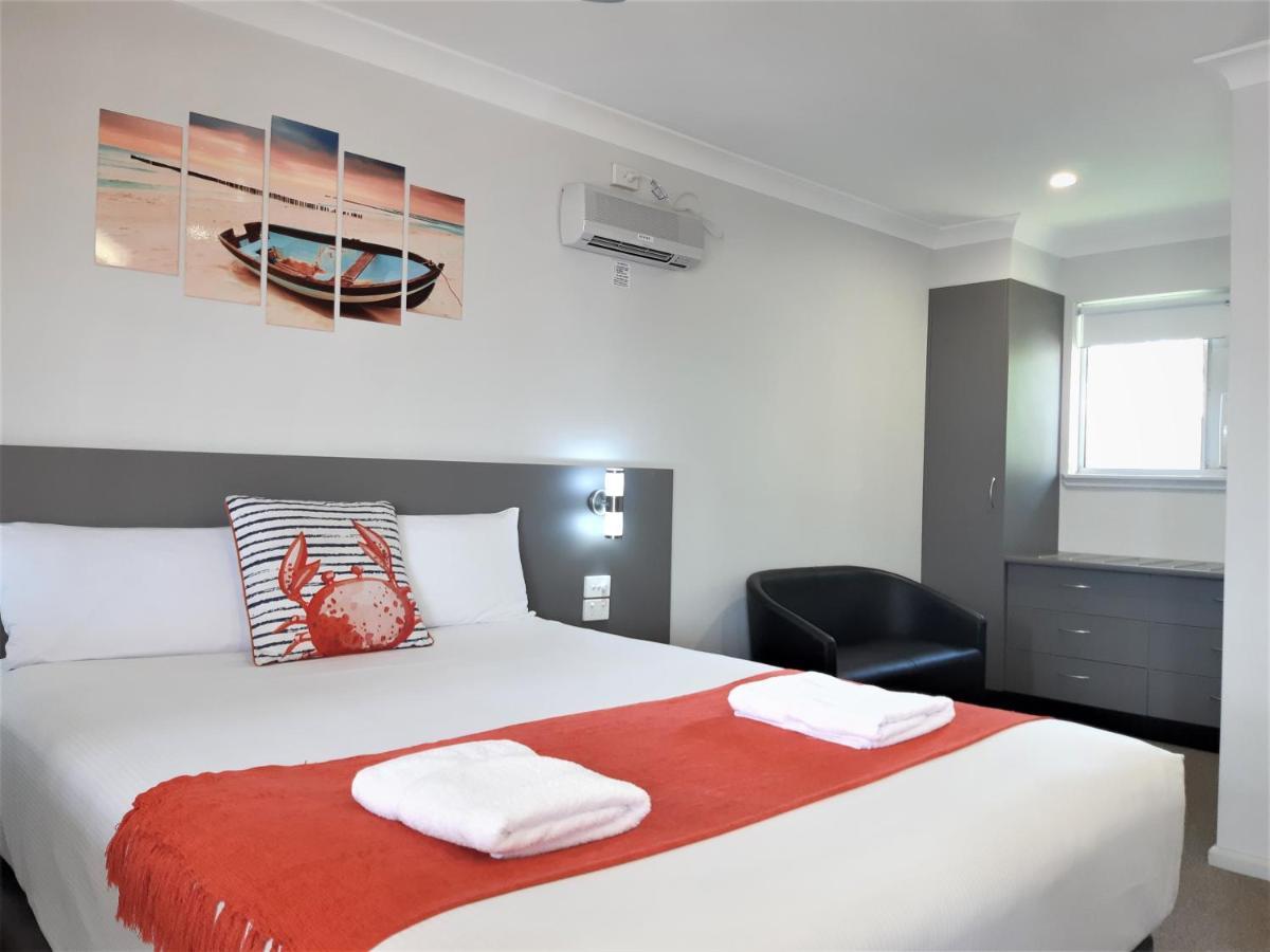 Econo Lodge Chaparral Motel Ballina Esterno foto