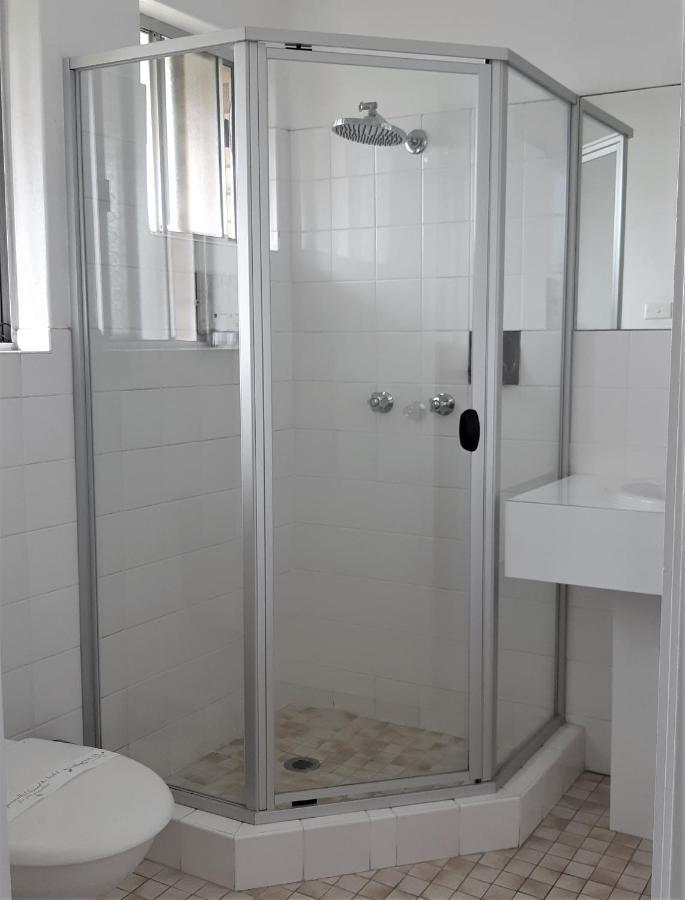 Econo Lodge Chaparral Motel Ballina Esterno foto